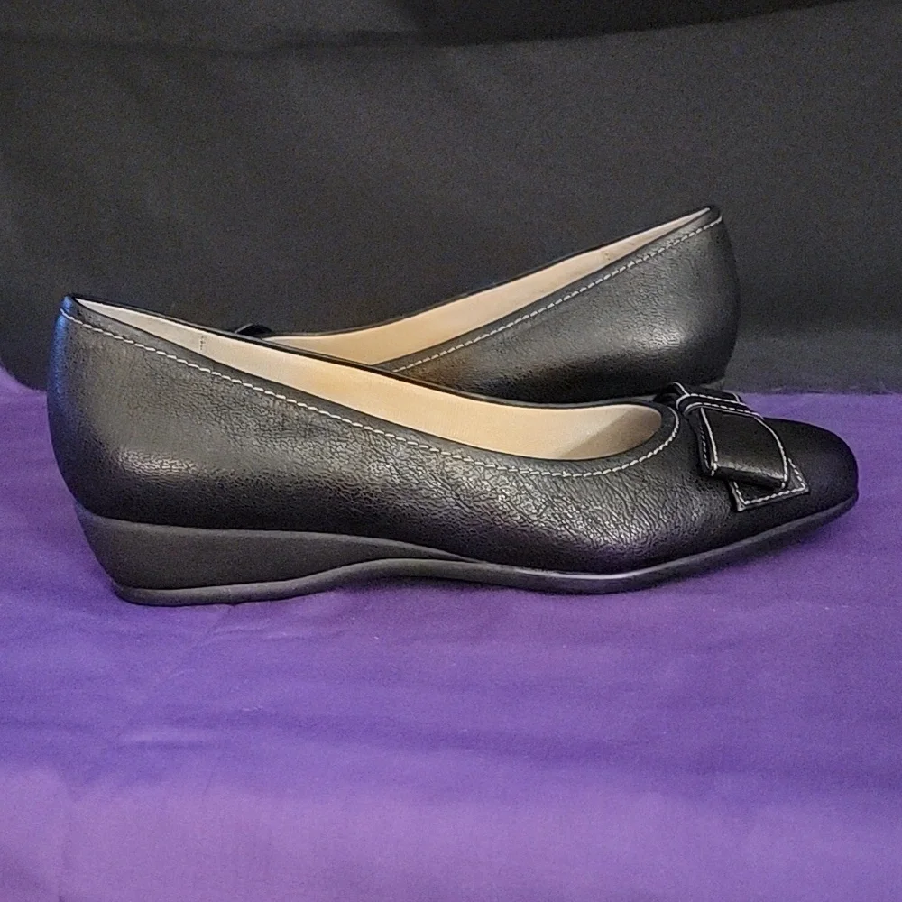 COPY - Trotters Black Leather Wedge